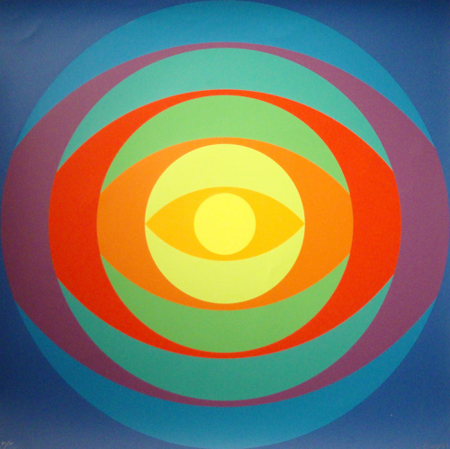 A colorful image of concentric circles, yellow in the center and blue at the edges